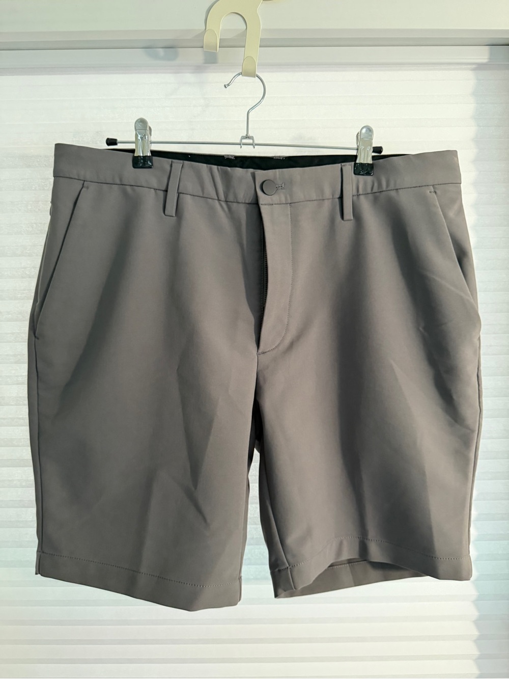 Kenneth Cole Awearness Shorts